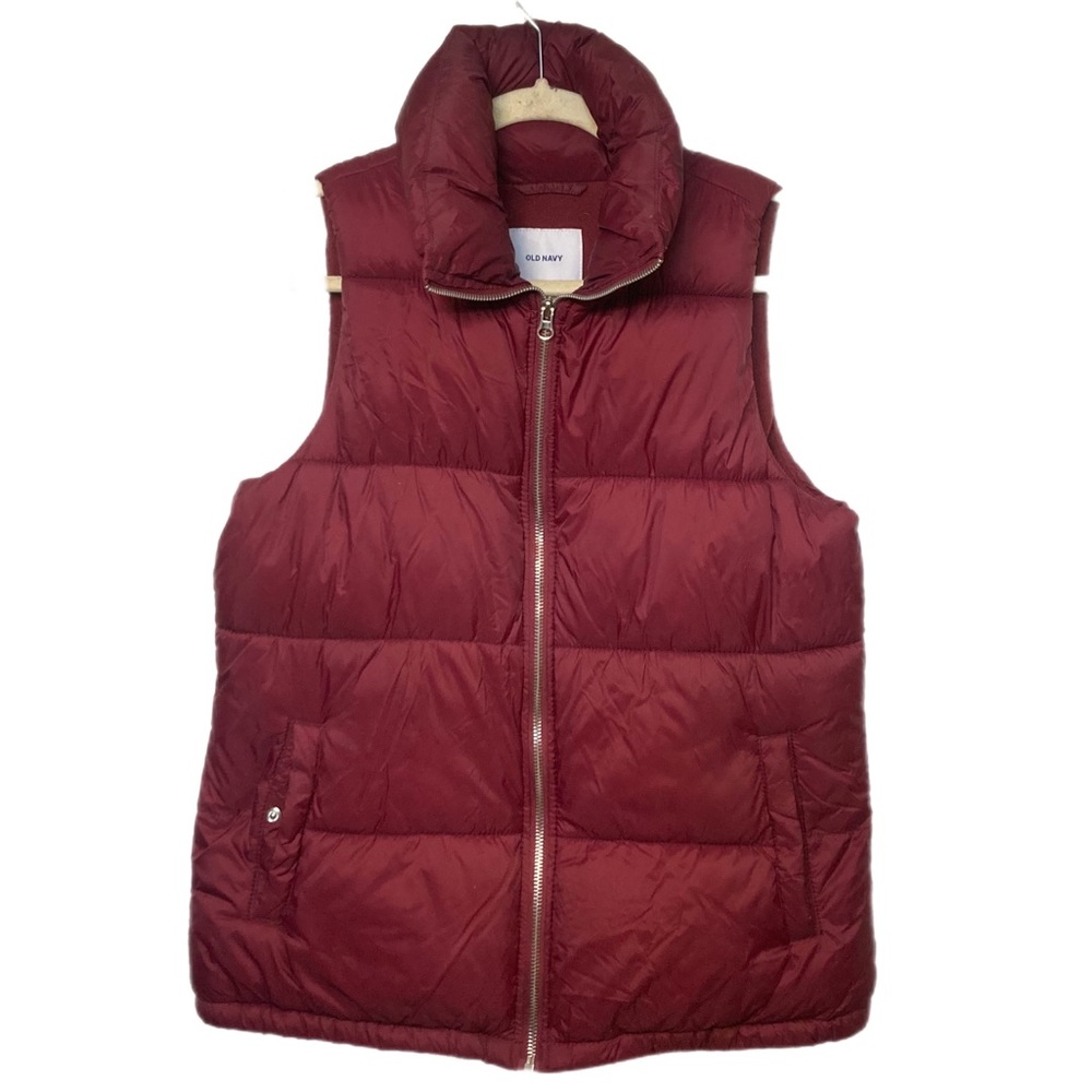 Old Navy Red Women’s Puffer Vest